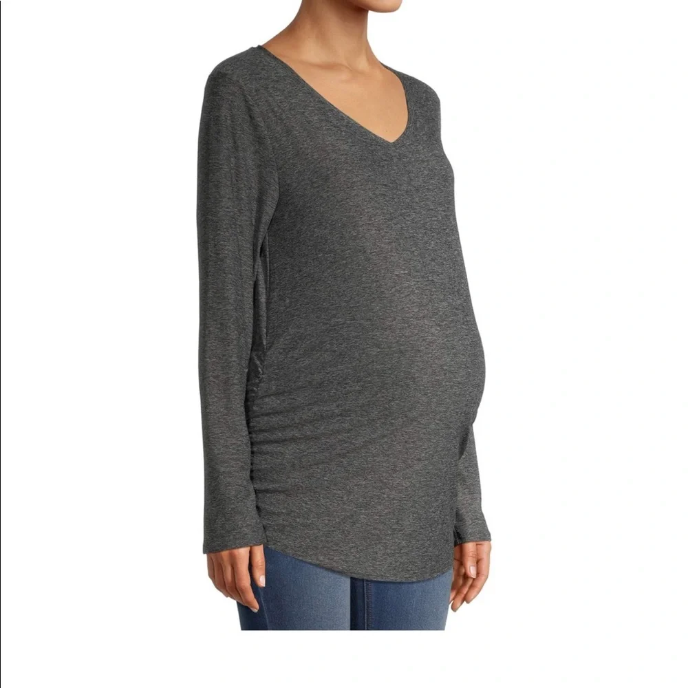 Maternity V-Neck T-shirt with Long Sleeves - Picture 1 of 6